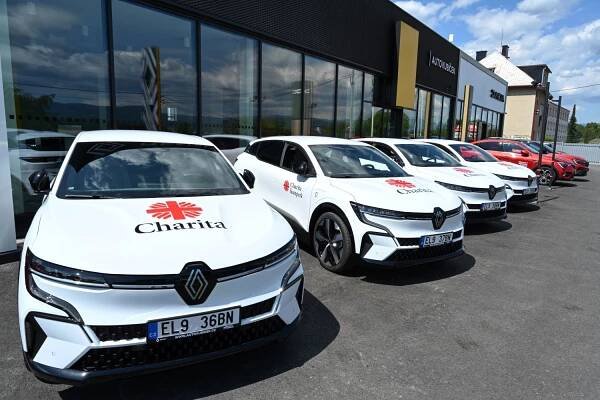 230626 Charita Šumperk auta 1