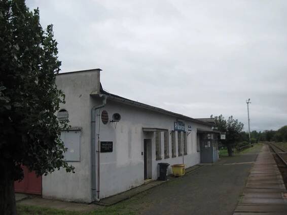 Soubor:Příšovice, železniční stanice.jpg – Wikipedie