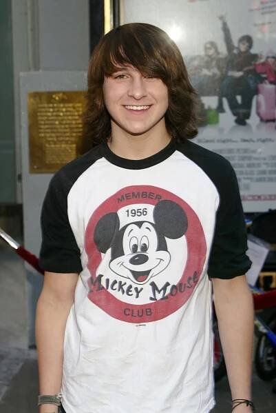 Mitchel Musso byl dětskou hvězdou Disney. O víkendu ukradl chipsy, které snědl a odmítal za ně zaplatit.