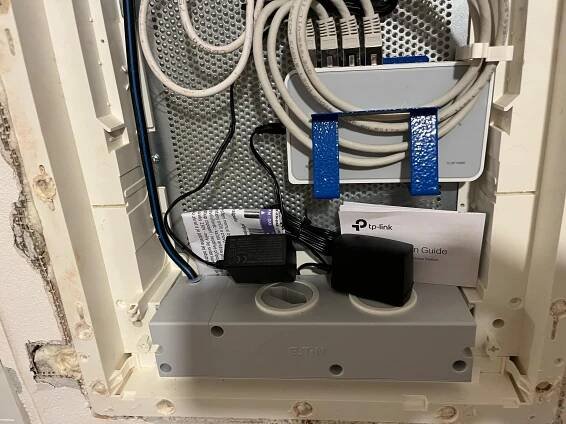 Montáž datového rozvaděče, Praha 6 - Jedelský a Kuběnka elektroinstalace