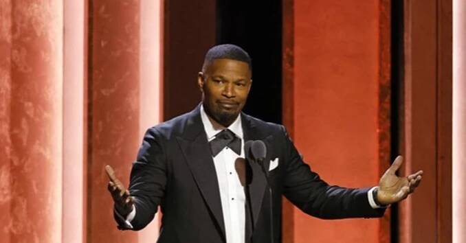 Upadl jsem na několik týdnů do kómatu, šokoval Jamie Foxx. Ven vyplavaly šílené detaily