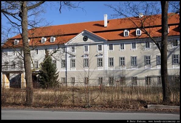 Hrady, tvrze, zámky a zříceniny – Fotografie z roku 2023 – 3.část / hrady-zriceniny.cz