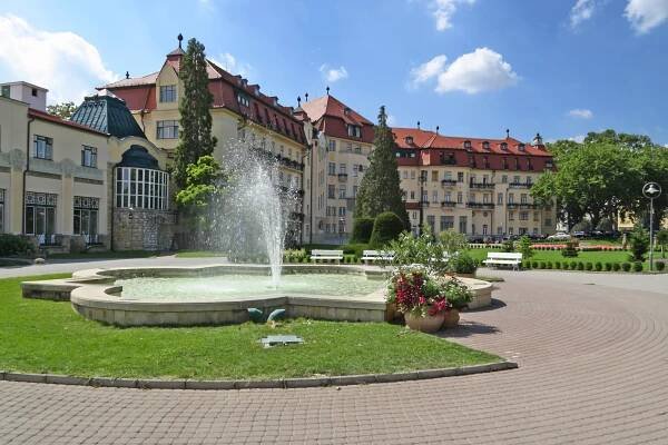 Thermia Palace ***** – Wellness Tour