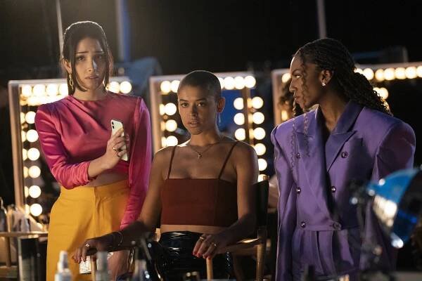 Zion Moreno, Jordan Alexander, Savannah Smith star in the new season of "Gossip Girl."