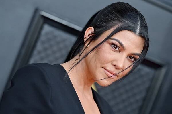 Kourtney Kardashian Wears Lace Naked Dress After Skipping Bezos-Sánchez Wedding