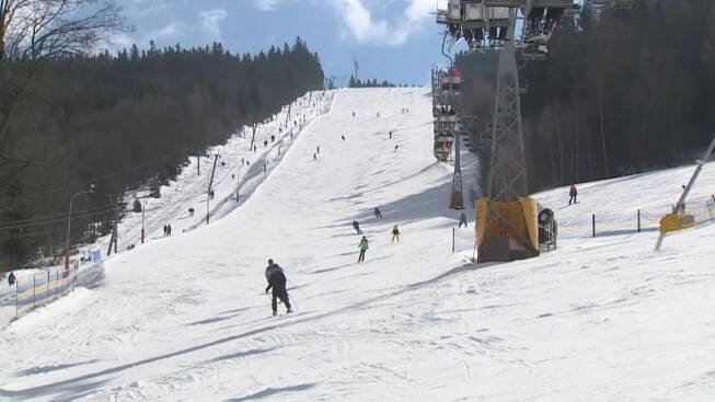 Čekají nás slunečné dny, noci budou ale pořádně mrazivé. PŘEDPOVĚĎ