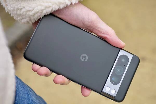 Security experts just found a massive flaw with Google Pixel phones