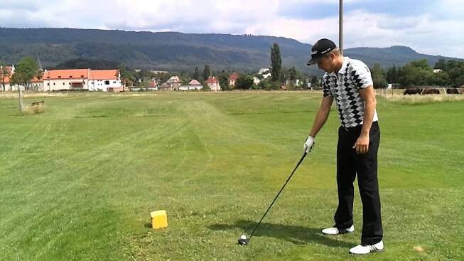 Golfový švih