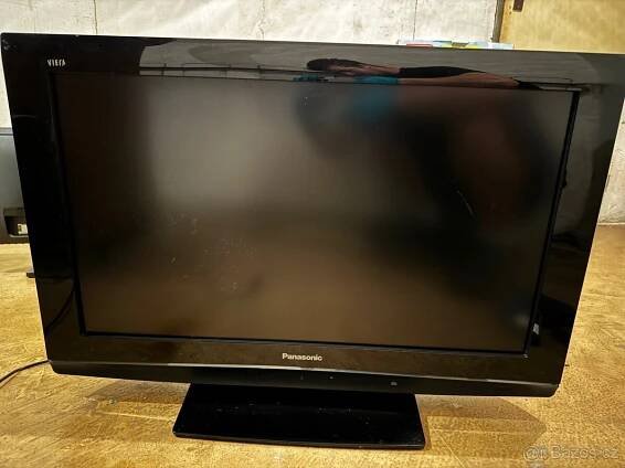 LCD televizor Panasonic TX 32LXD80F