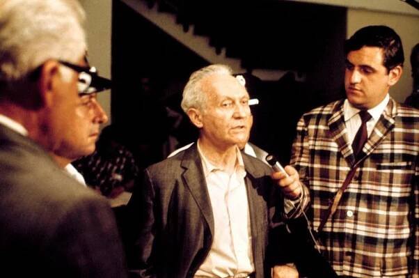 Lee Strasberg