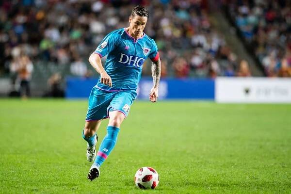 Ve španělsku fotbal = Fernando Torres.