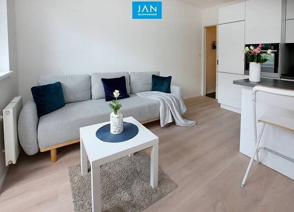 Pronájem bytu 2+kk s balkonem, 47 m,² Praha 10 - Hostivař - JAN Reality