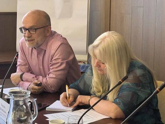 Párový terapeut Martin Galbavý a poslankyně Romana Bělohlávková