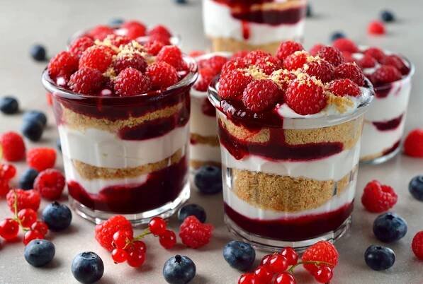Recept na lahodný vrstvený dezert trifle - SUPERBABKY