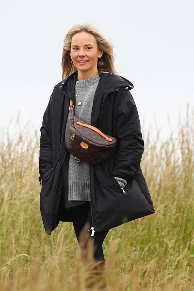 New Yorker Stoll, 37, mother to Poppy, four, has been frank about how life in Florida - less than 20 miles from Donald Trump's Mar-A-Lago estate - isn't to her liking, saying she doesn't enjoy the oppressive heat of the Sunshine State, where she resides most of the time while her husband is out on tour