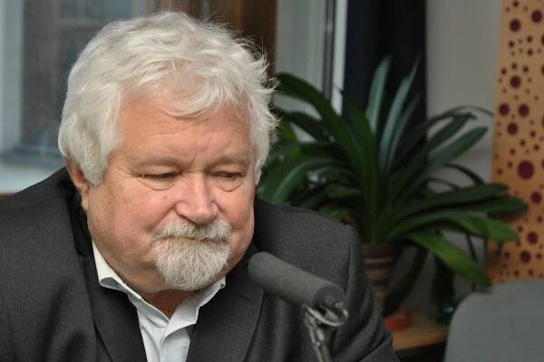 Petr Pithart: Rusové rok 1968 naprosto vytěsnili. Nemají pocit viny