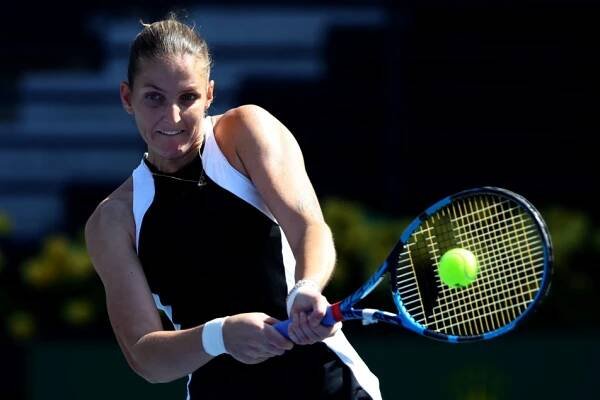 Vondroušová v Dubaji nezaváhala, osmifinále nemine ani Plíškovou. V Dauhá uspěl Menšík