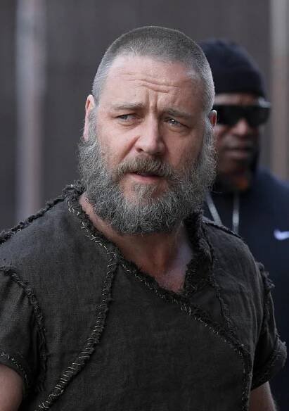 Co je to za Rumcajse? To se jen Russell Crowe vžil do nové role