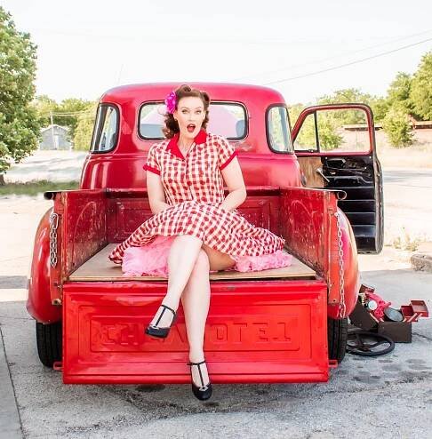 Pin-Ups Gallery — Jennifer Marshall