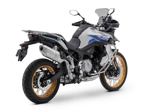 Voge 900 DS 2025 Modrá/stříbrná
