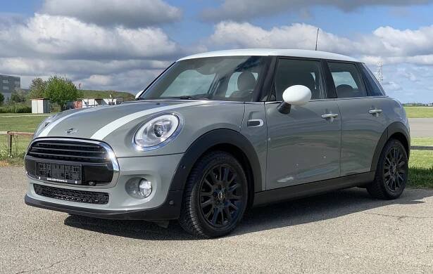 Mini Cooper John Works 1.5 Turbo 100 kW/Manuál/3.2018 - Výběrová auta