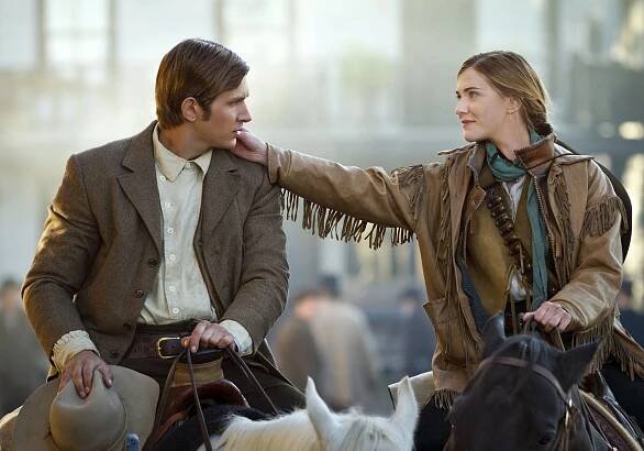 Hanin zákon - Z filmu - Greyston Holt, Sara Canning