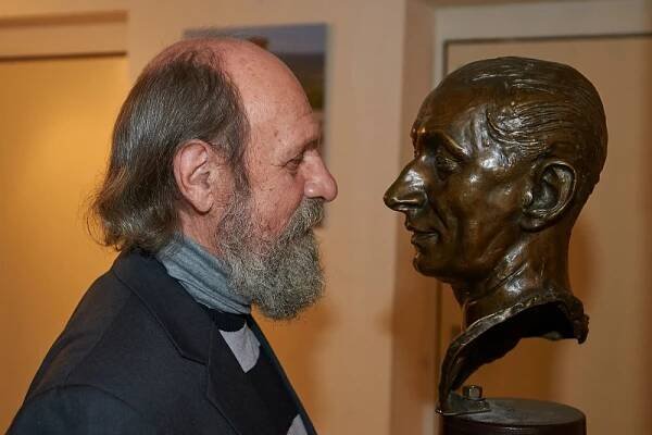 Město ocení pět osobností. Čestnými občany budou Jan Šolc a Václav Helšus
