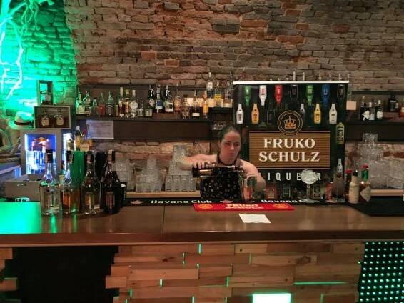 🍸 4denní barmanský kurz Praha 30.7.-2.8.2018 | Certifikát, praxe, kariéra ⭐ BARSTARS.CZ