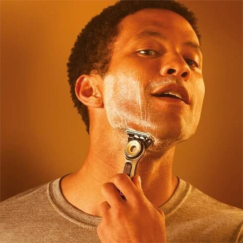 Gillette Labs Heated Razor