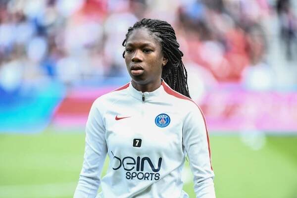 Paris Saint Germain v Barcelona - Women’s Champions League