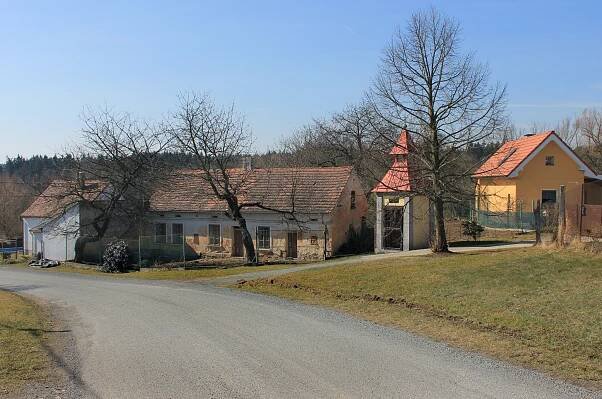 Malá náves