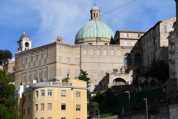 Ancona Tourist attractions - ViaMichelin