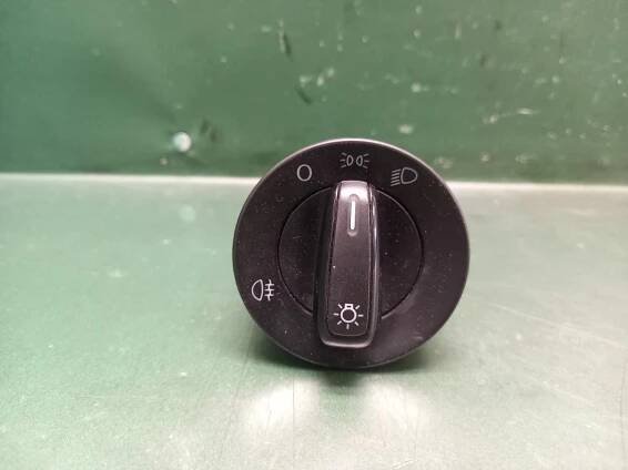 Spínač světel 6R0941531B VOLKSWAGEN POLO 2009-2017