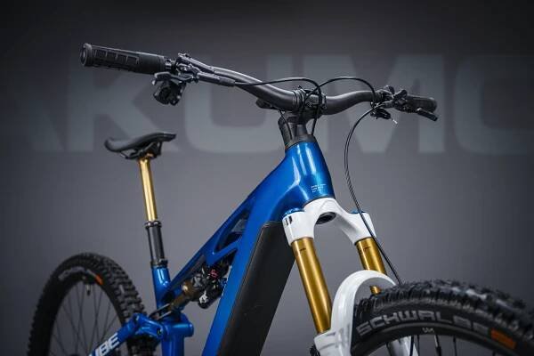 Cube Stereo Hybrid ONE44 HPC AT 800 - Actionteam - 29"