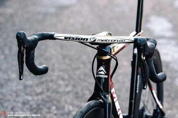 GF 010 Group Test Girona Merida Reacto Team Bahrain Disc Test Review 007 600x400