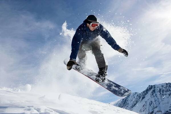 snowboarding