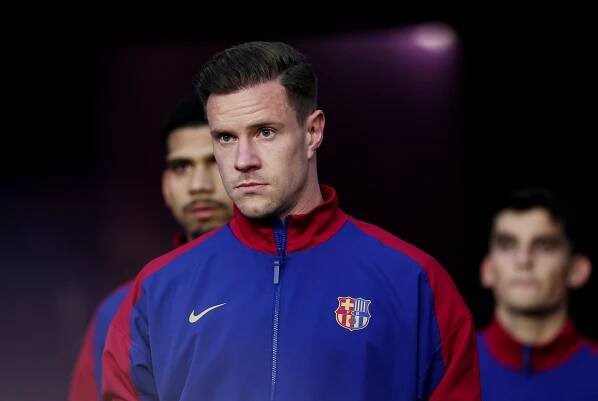 Ter Stegen zhatil barcelonské plány a tvrdě za to pyká. Přišel o pozici kapitána