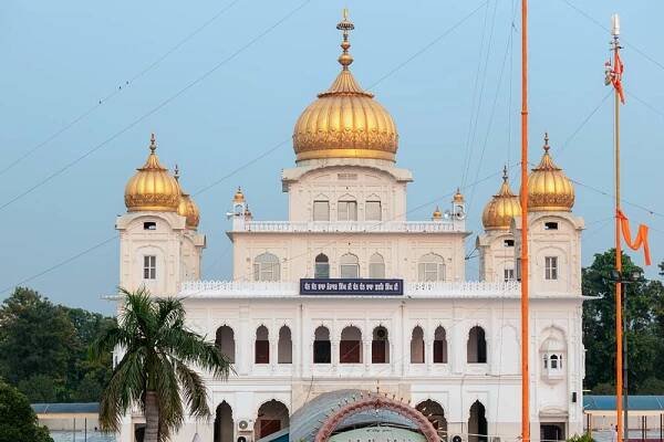 Gurudwara Shri Fatehgarh Sahib, Fatehgarh Sahib, Paňdžáb