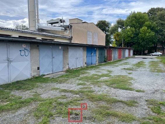 Garáž na prodej, Šternberk U střelnice, 19 m² | Realitní kancelář metr2 reality Olomouc