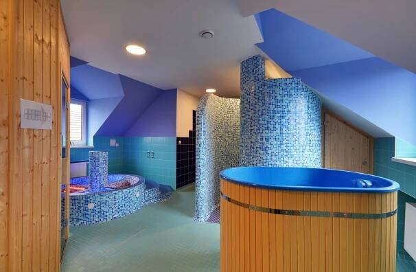 Silvestrovský pobyt s wellness a vínem 2025 - Wellness Penzion Zlobice a Apartmány Kroměříž | Hotel.cz