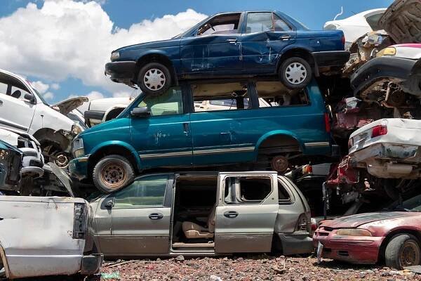 Our junkyard accepts junk vehicles of any make, model, and condition