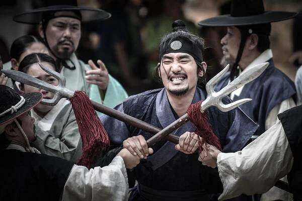 Wook-hwan Yeo - Jooineobsneun kkoch : eoudong - Z filmu
