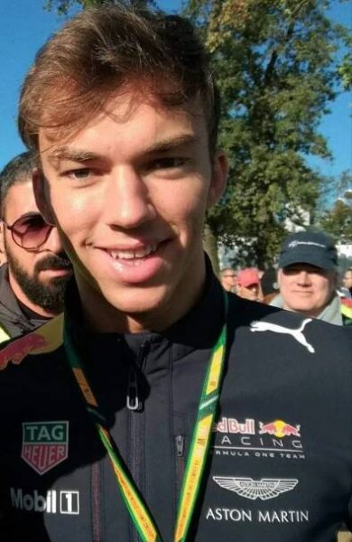 Soubor:Pierre Gasly 2019.jpg