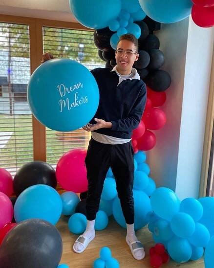 Neúspěšný prezidentský kandidát Diviš: Tanečky na TikToku s mladičkým influencerem! Lidé se mu smějí