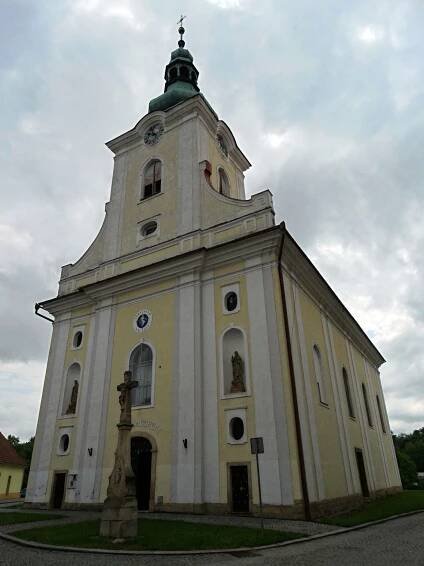 Fotky - Tovačov, - kostel sv.Václava z let 1788 -1793. - 25.05.2017