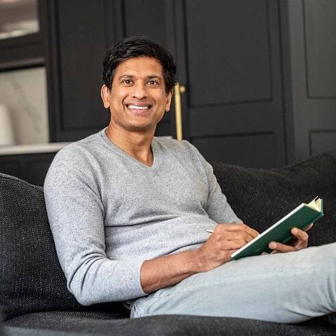 Three Question Journal by Dr. Rangan Chatterjee | Intelligent Change