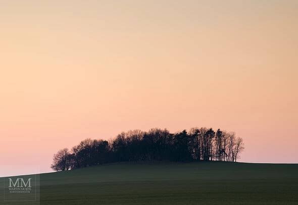 KRAJINA USÍNÁ.