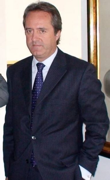 Fernando Botero Zea - Wikipedia