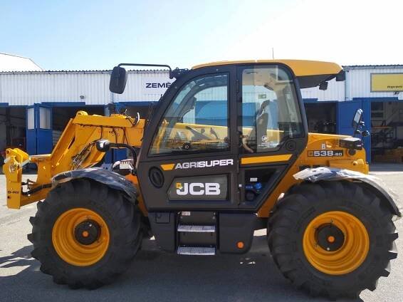 Teleskopický manipulátor JCB 538-60 Agri Super Série III