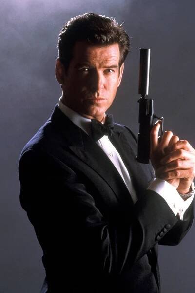 Pořád nenašli vhodného adepta na nového Jamese Bonda? Pierce Brosnan (69) by byl v roli sexy i po dvaceti letech!